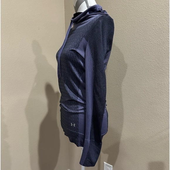 UNDER ARMOUR Vanish Purple/Gray Heatgear Cowl Neck pullover, EUC! - Picture 4 of 8